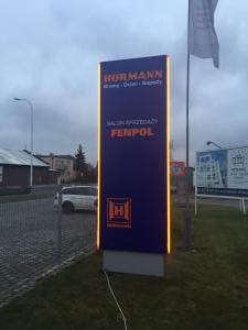 Pylon reklamowy dibond Hörmann Fenpol